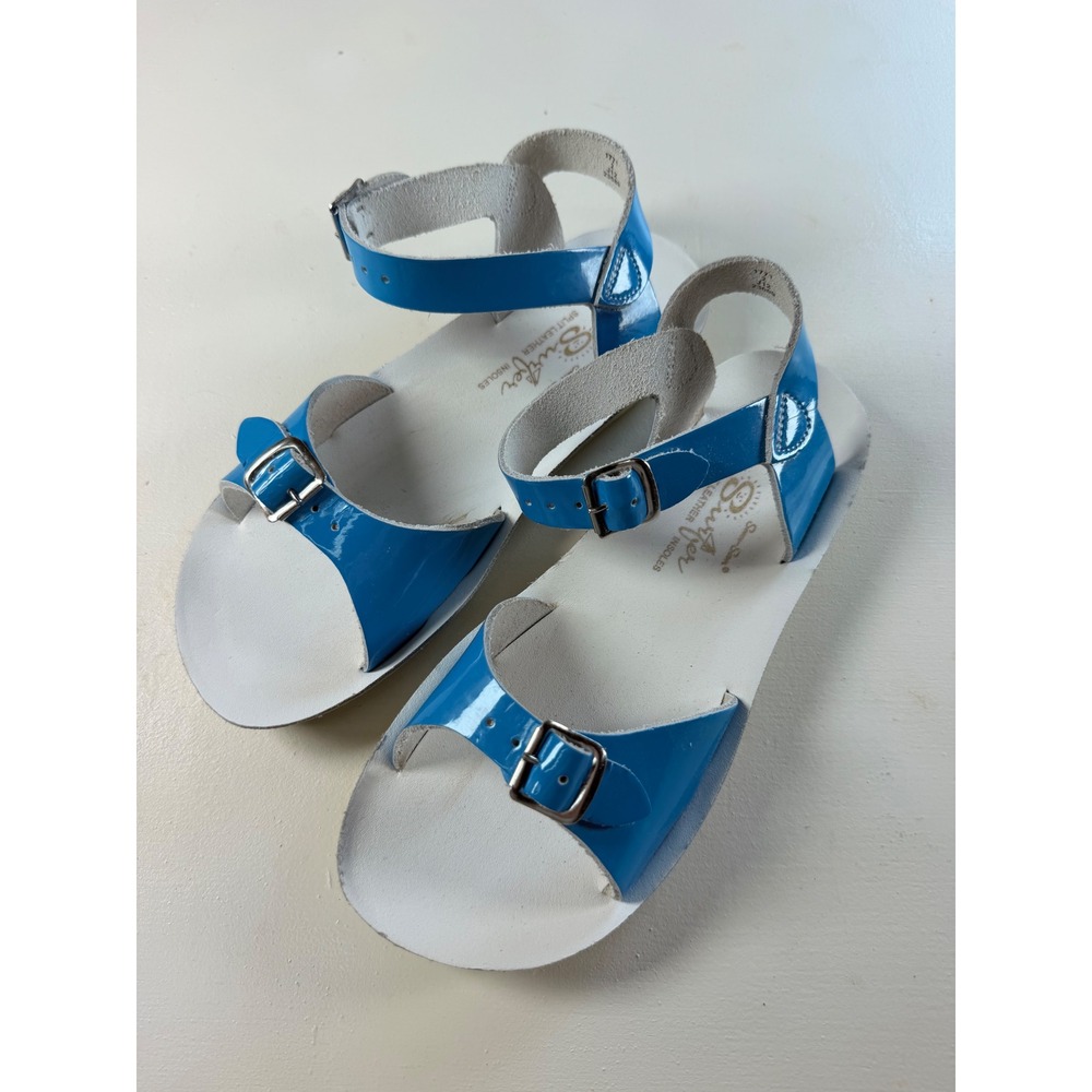 Salt Water Sun-San Surfer Kids Size 2 Blue Y2k Patent Leather Strappy Sandals